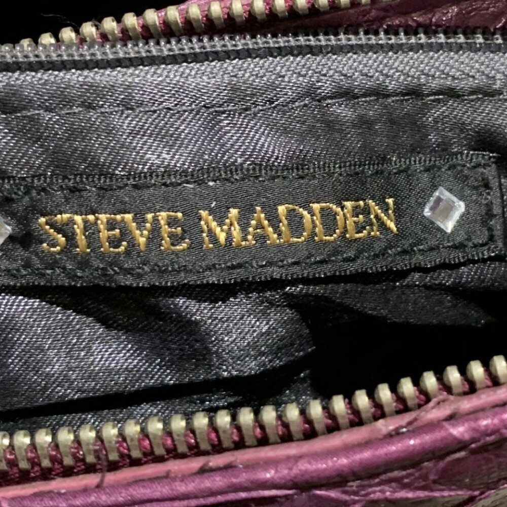Steve Madden Purple Reptile Embossed Wristlet Clutch with Rhinestone Wrist Cuff - Picture 6 of 10
